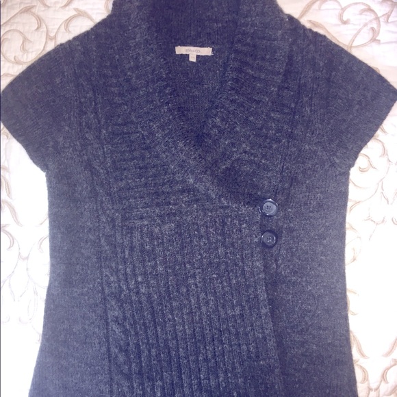 Short sleeved cardi - Picture 2 of 4